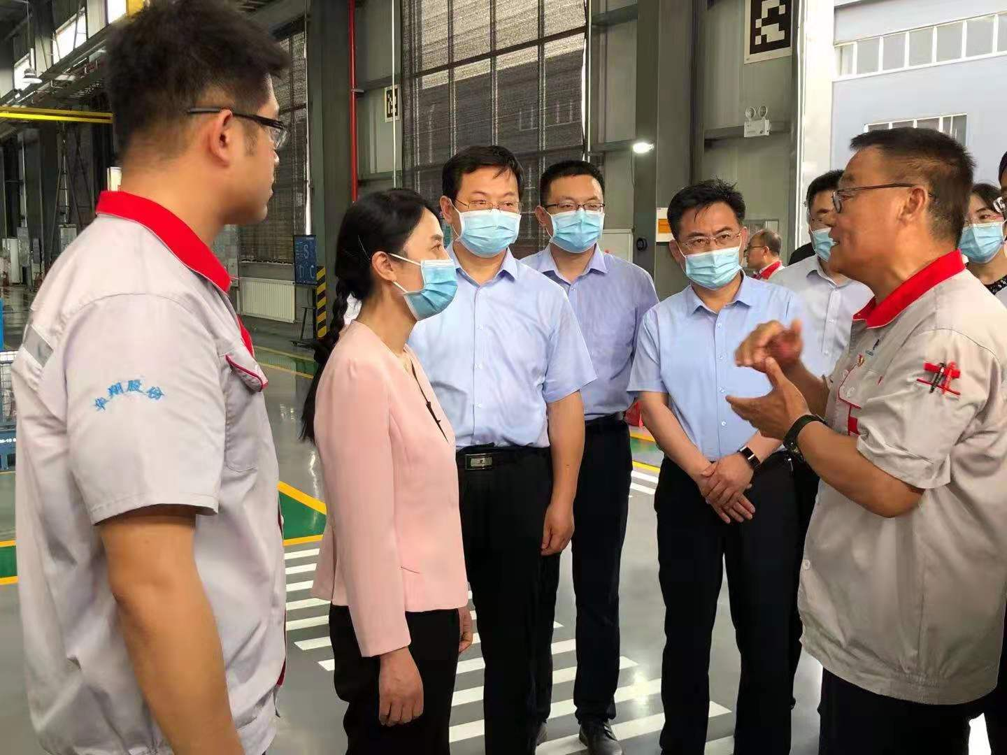省委常委、組織部部長陳安麗蒞臨我司調(diào)研企業(yè)黨建及運(yùn)行情況