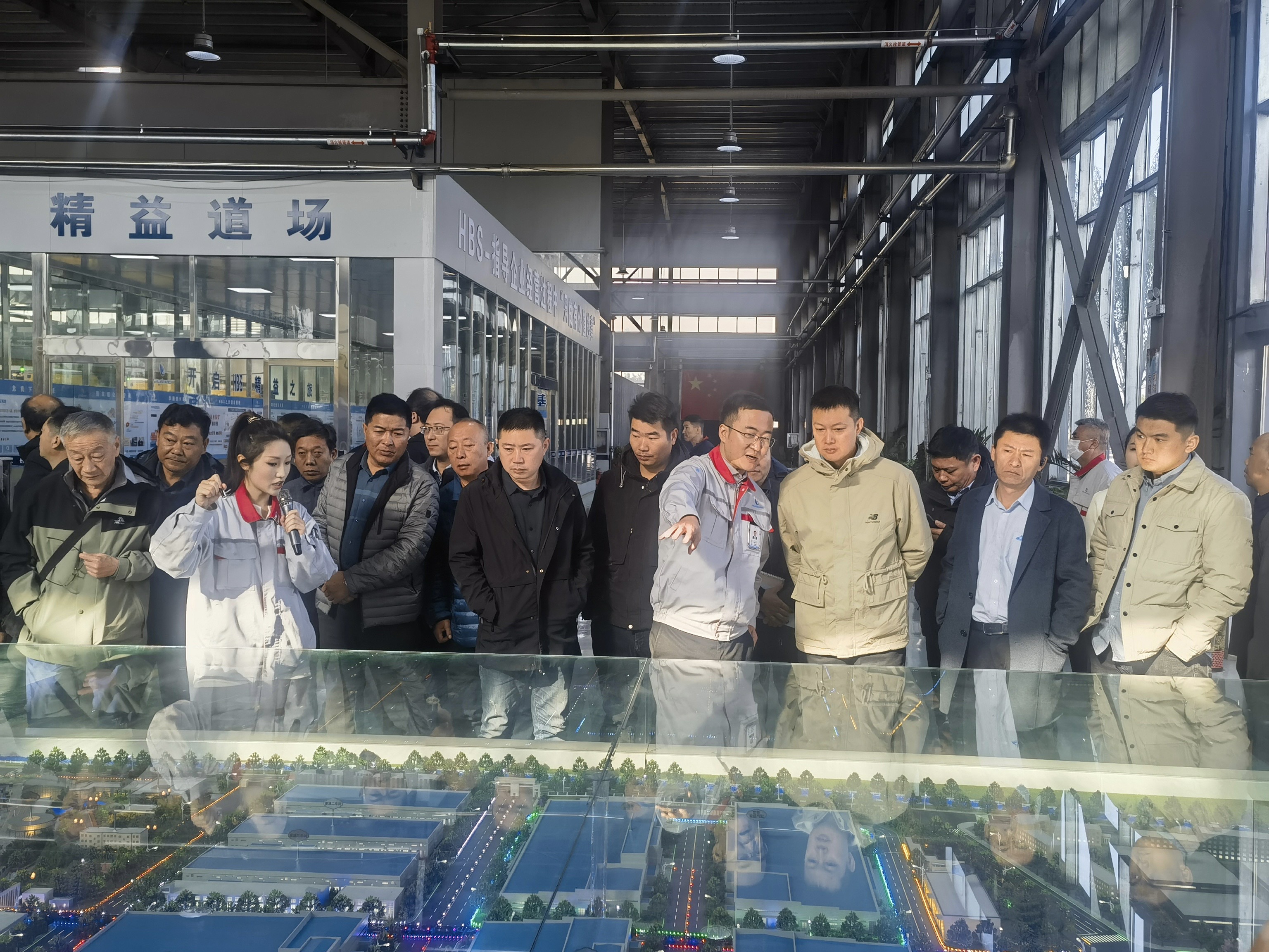 山東鑄造協(xié)會組織相關(guān)企業(yè)蒞臨我司參觀調(diào)研，共促行業(yè)繁榮發(fā)展